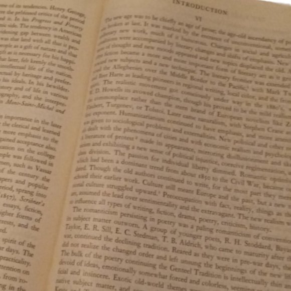 american Literature Book - Picture 7 of 7